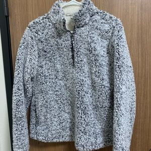 Medium Black and White Sherpa